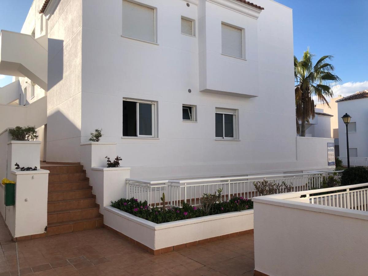 Marina De La Torre Apartment โมฮาการ์ ภายนอก รูปภาพ